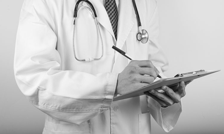 지역의사제 "환영" vs "근본 해결 아냐"