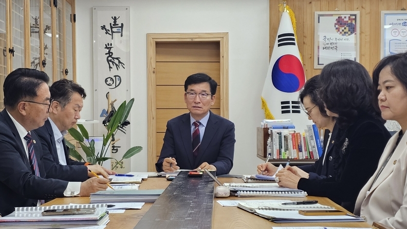 수업 방해도 모자라 욕하고 때리기까지…교육활동 침해 심각
