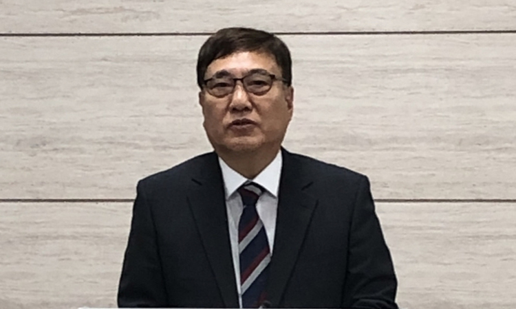 '反 윤건영 단일화' 시동 걸리나