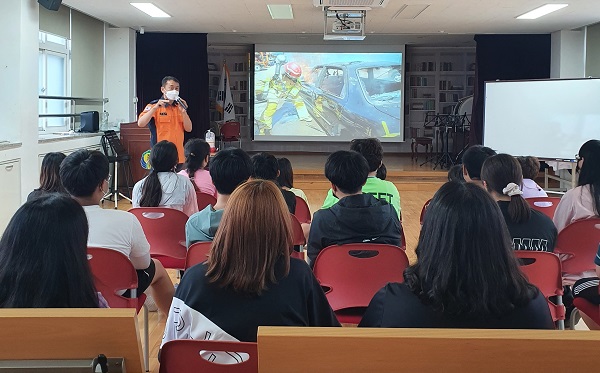 청풍초등학교 이미지