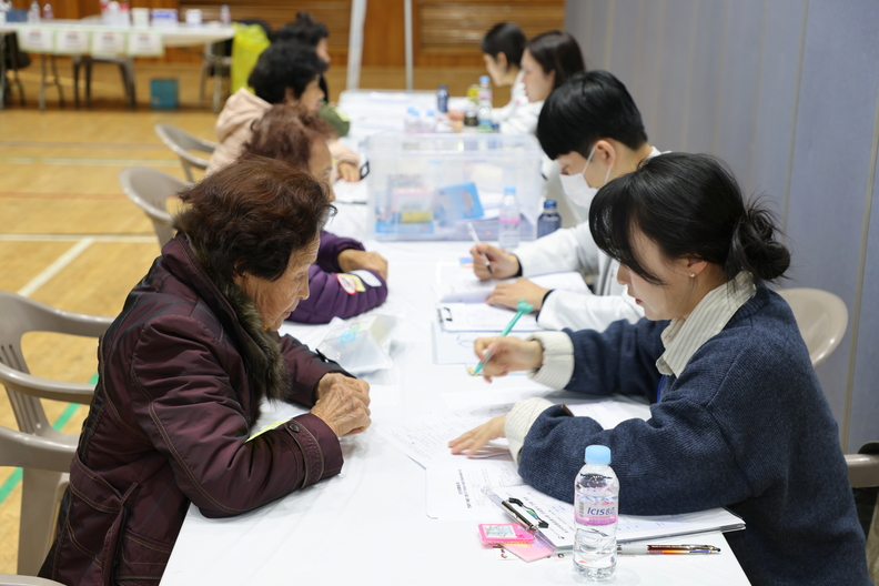 보은군 왕진버스 이동형 진료센터